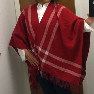 Draper James spirit cape